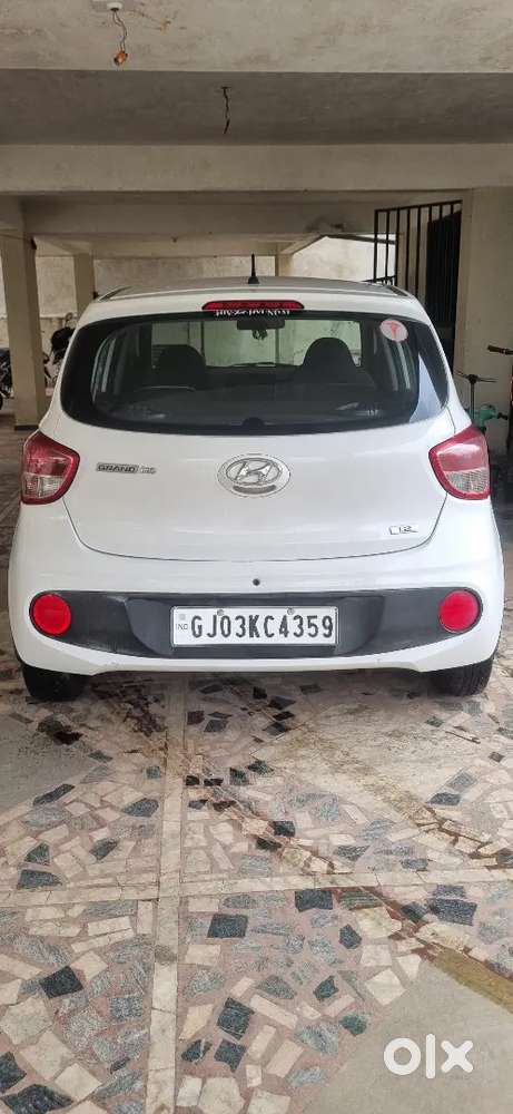Hyundai Grand I10 Sportz At 2018 Model