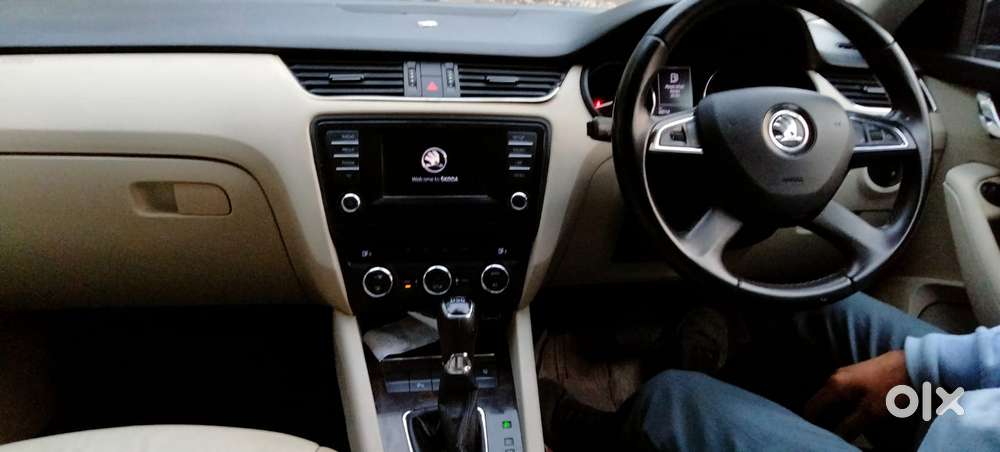 Skoda Octavia 2013-2017 Elegance 1.8 Tsi At, 2015, Petrol