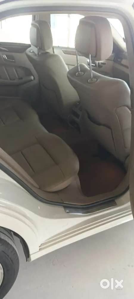 Mercedes-benz E-class 2.1 2012