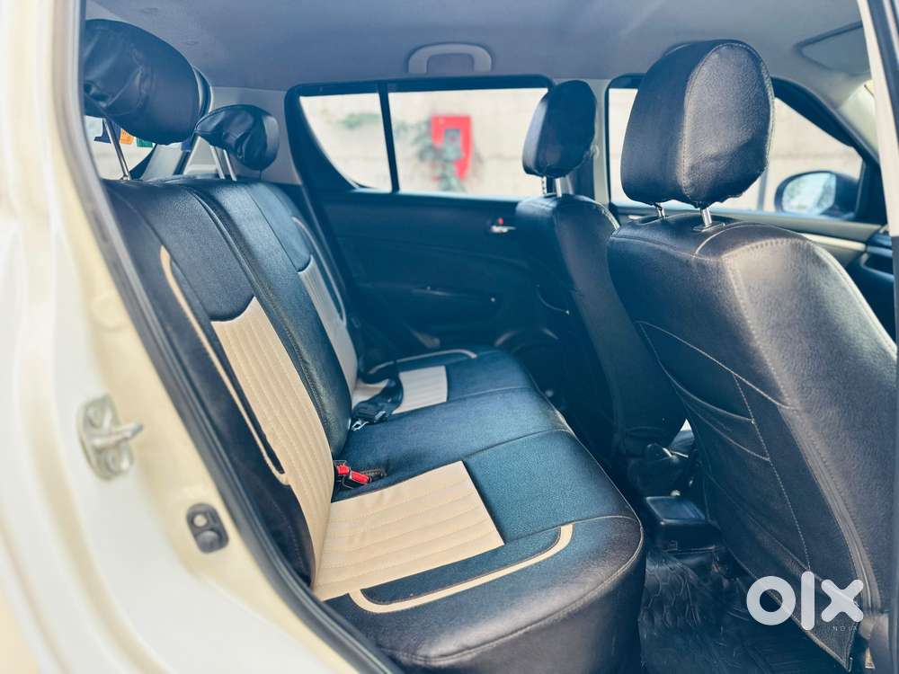 Maruti Suzuki Swift Vxi Abs Bsiv, 2016, Petrol