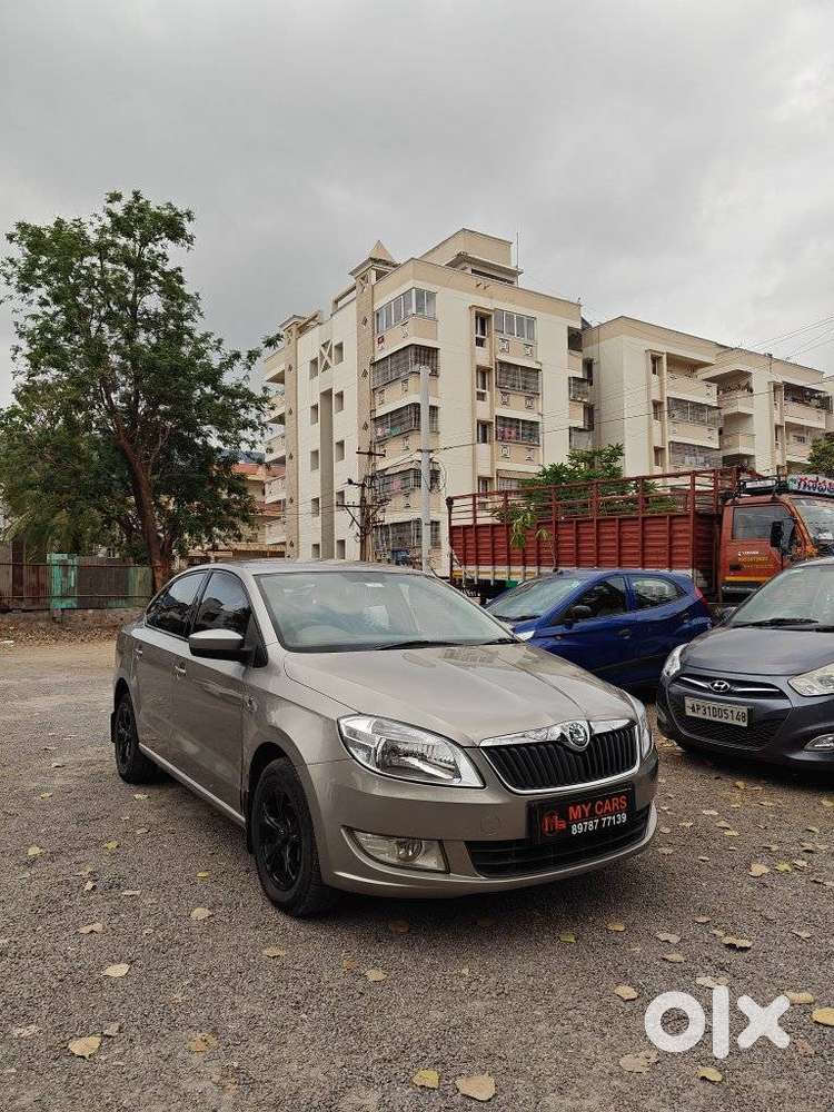 Skoda Rapid 2011-2013 1.6 Tdi Ambition Plus Alloy, 2013, Diesel