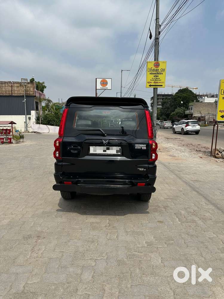 Mahindra Scorpio Classic 2.2 S 11 Mt 7 Cc, 2022, Diesel