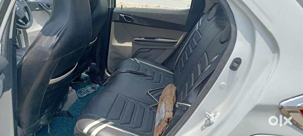 Tata Tiago 1.2 Revotron Xt (o), 2022, Petrol