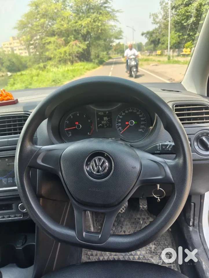Volkswagen Polo 1.0 Tsi Comfortline At, 2022, Petrol