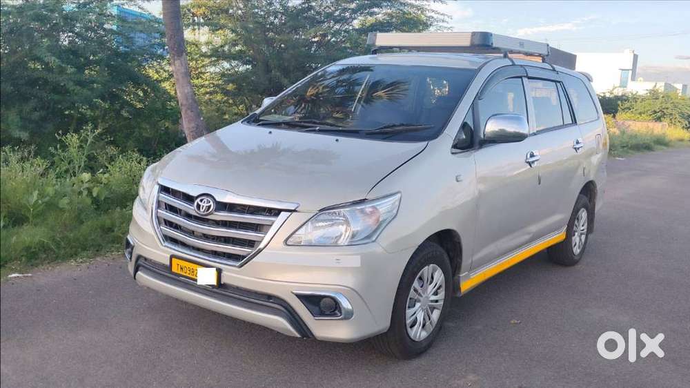 Innova 25 G Maxi Cab Diesel For Sale T-board Price Negotible