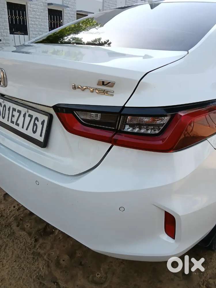 Honda City 5th Generation V I Vtec Mt 2022 Petrol 70400 Km Driven
