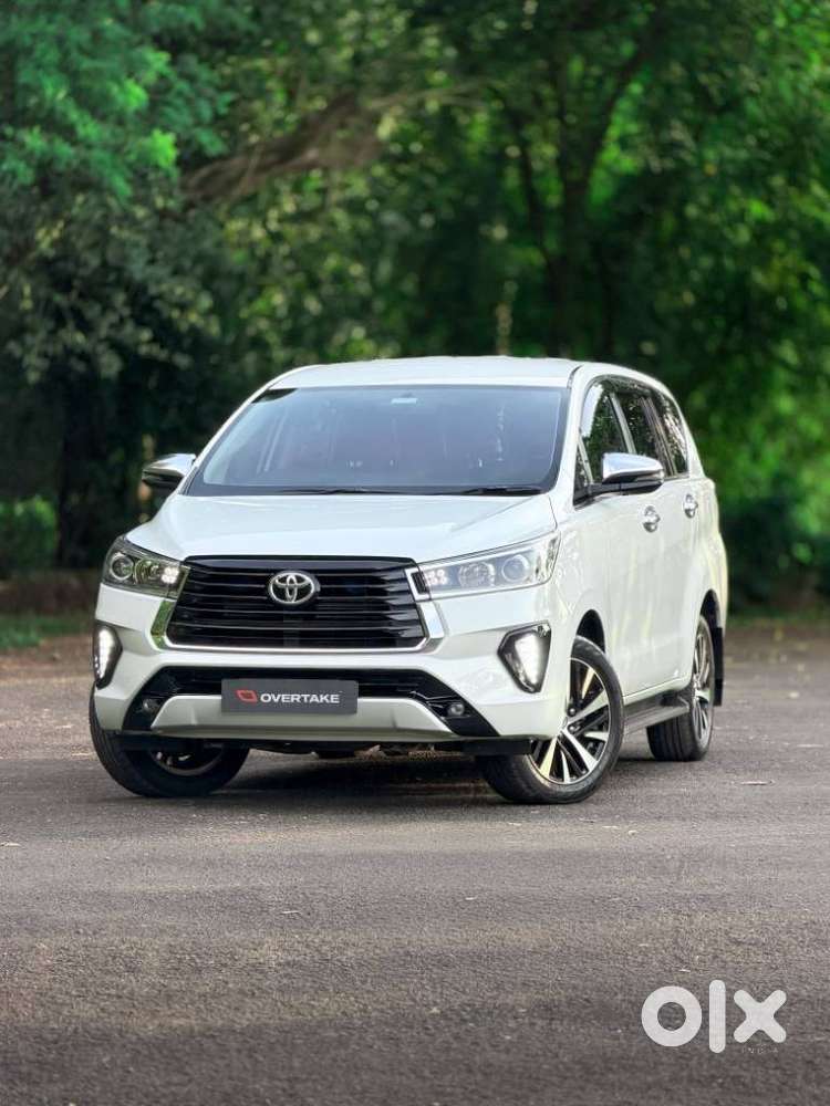 Toyota Innova Crysta [2020-ongoing] 2.4 Zx 7 Str, 2022, Diesel