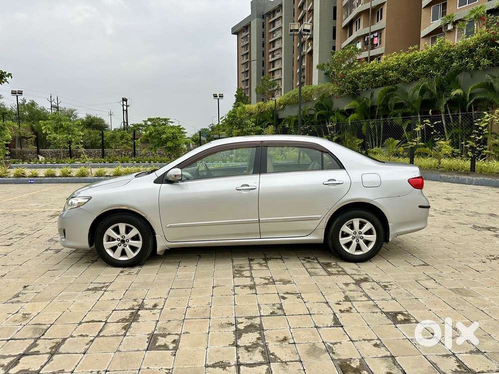 Toyota Corolla Altis 2010-2013 G, 2009, Petrol