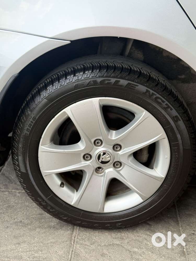 Skoda Laura L And K At, 2010, Diesel