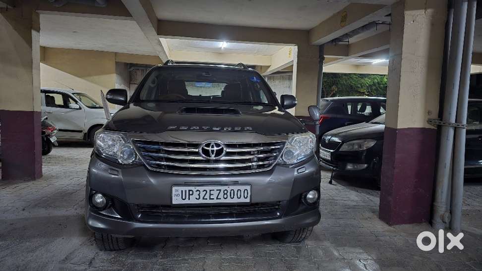 Toyota Fortuner 3.0 4x4 Manual, 2013, Diesel
