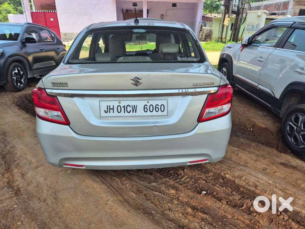 Maruti Suzuki Dzire 1.2 Vxi Amt, 2018