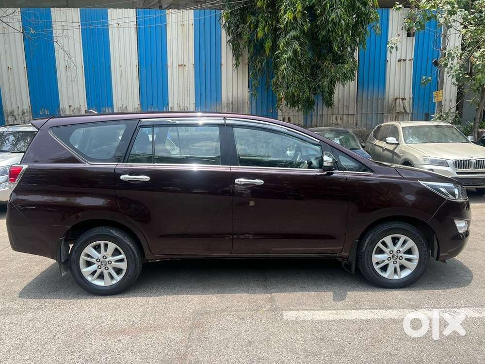 Toyota Innova Crysta 2016 Diesel 93000 Km Driven