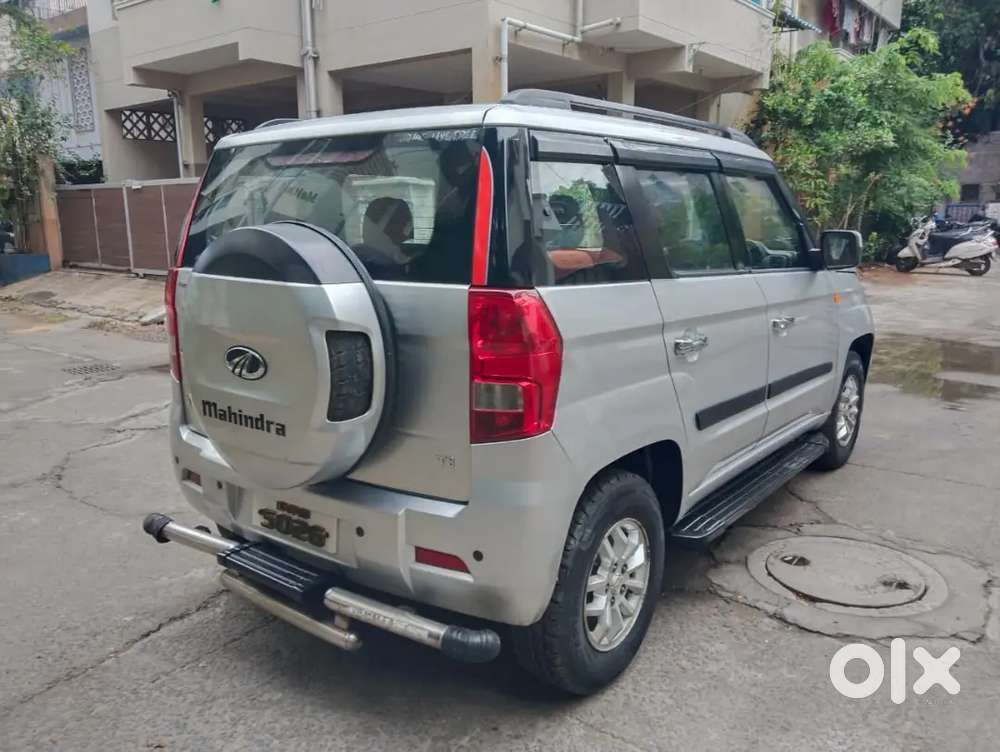 Mahindra Tuv 300 2018