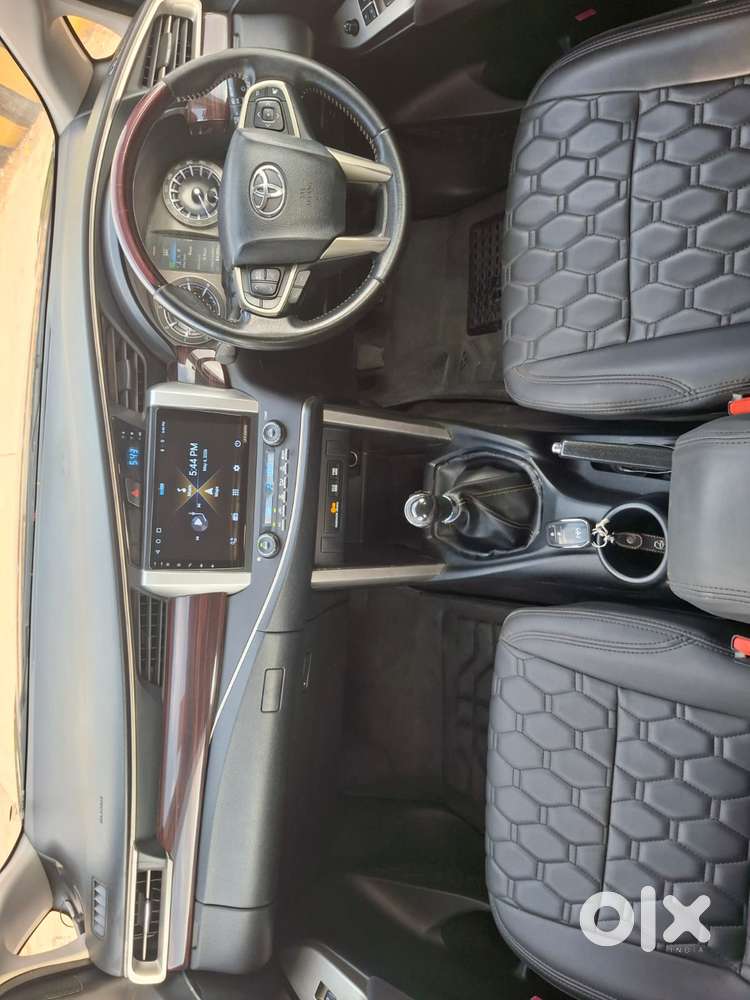 Toyota Innova Crysta 2.4 V, 2018, Diesel