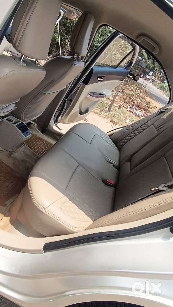 Maruti Suzuki Swift Dzire Vdi At, 2018, Diesel