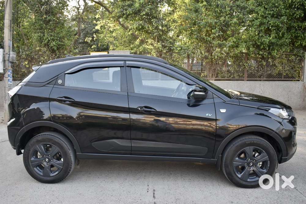 Tata Nexon Ev Xz Plus Lux Dark Edition, 2023, Electric