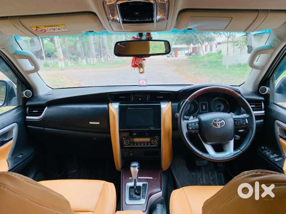 Toyota Fortuner 2019 Diesel 132000 Km Driven