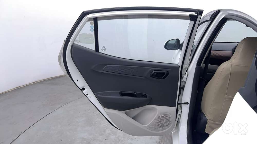 Hyundai Aura [2023-ongoing] 1.2 S Petrol Manual, 2022, Petrol