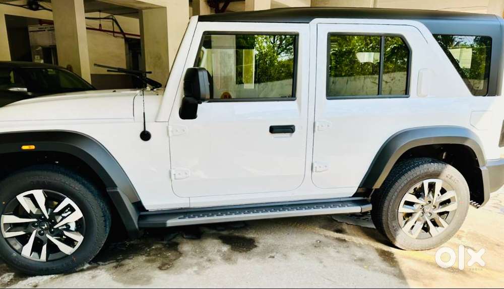 Mahindra Thar Roxx 2wd - Automatic - Ax7 - Petrol