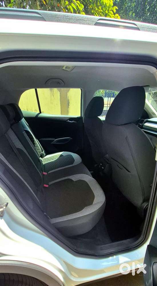 Skoda Kylaq Signature Plus At, 2025, Petrol