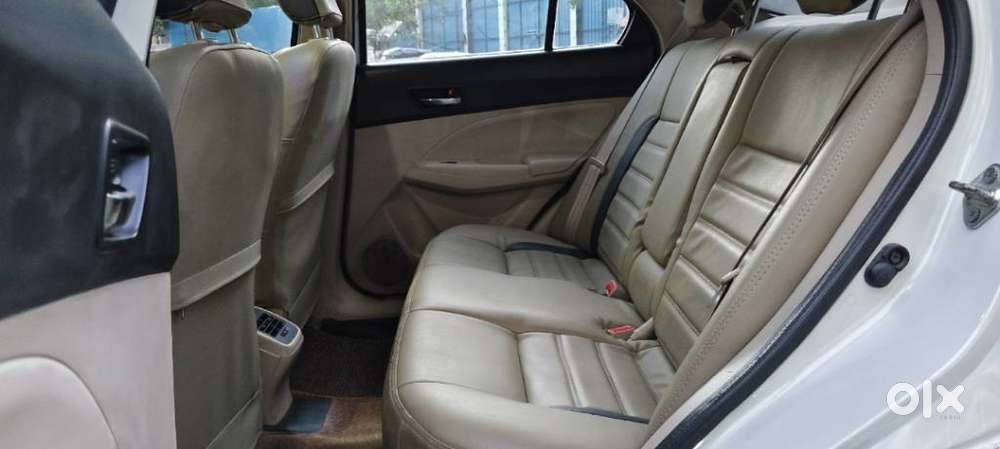 Maruti Suzuki Swift Dzire 1.2 Vxi Bsiv, 2017, Petrol