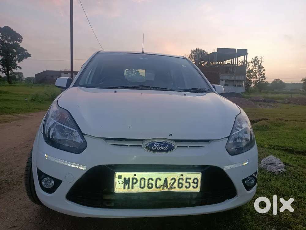 Ford Figo 2012 Diesel 125000 Km Driven