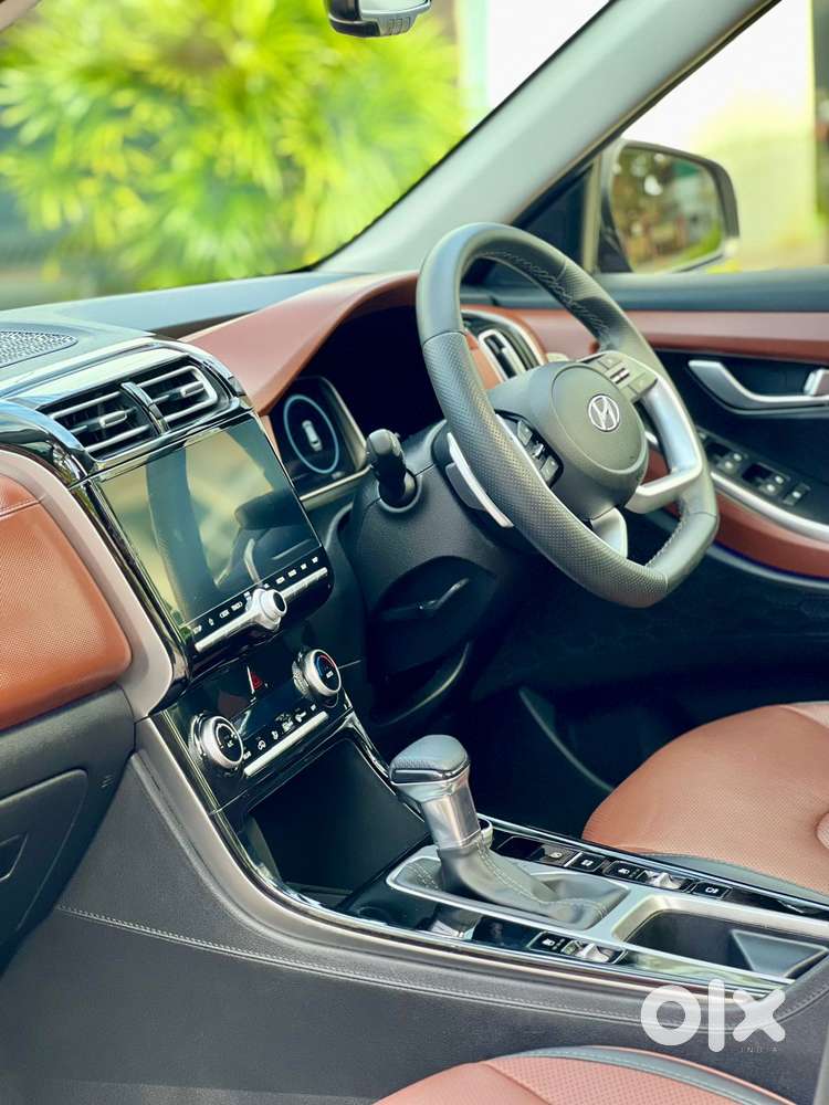 Hyundai Alcazar, 2021, Petrol