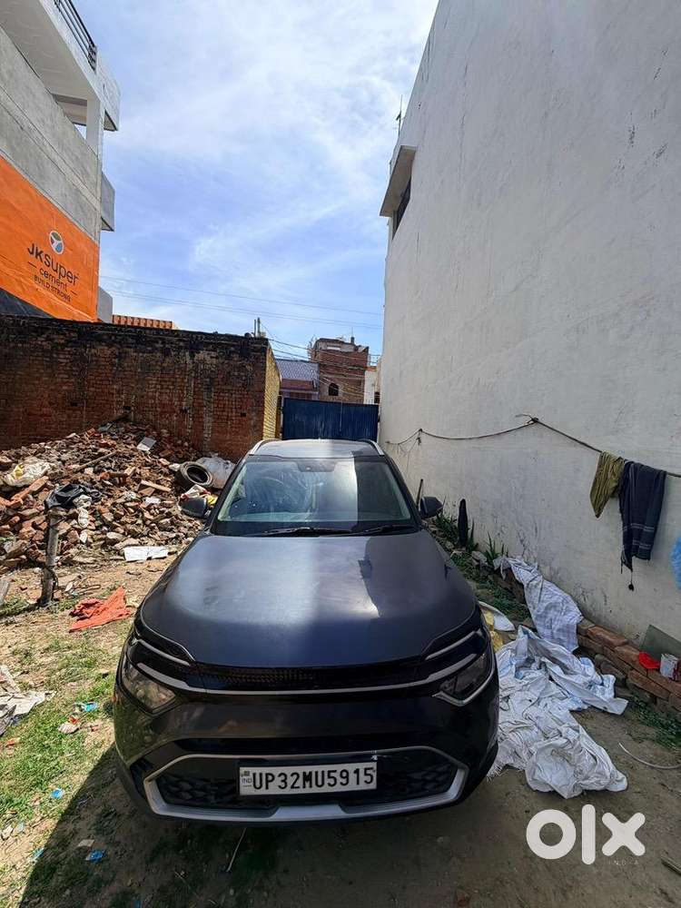 Kia Carens 2022 Petrol Well Maintained