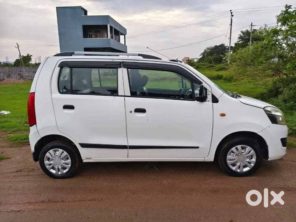 Maruti Suzuki Wagon R 1.0 Lxi 2016