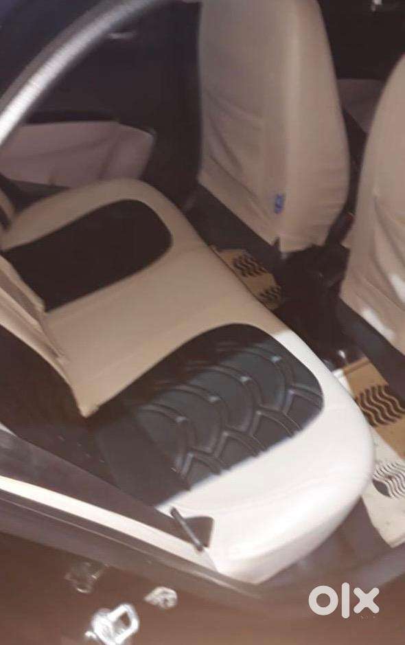 Hyundai Xcent Petrol Car 2015