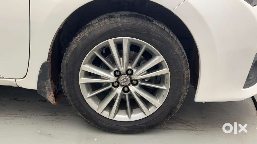 Toyota Corolla Altis 1.8 G, 2016, Petrol