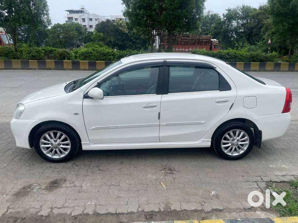 Toyota Etios Vx, 2012, Petrol