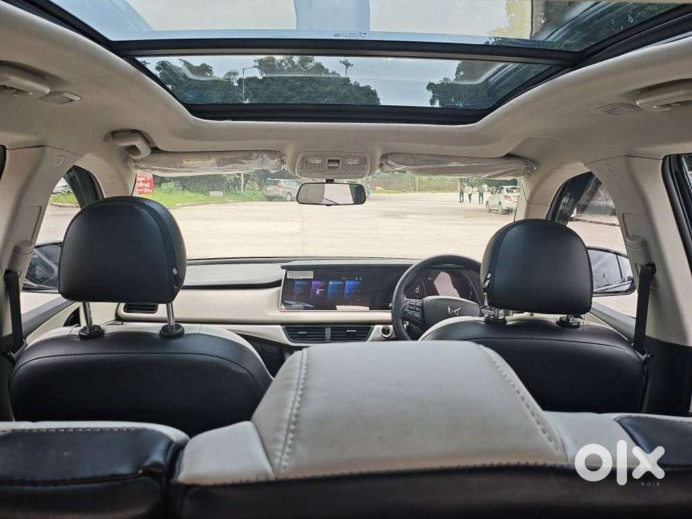 Mahindra Xuv700 2.2 Ax 5 Diesel Mt 7 Str, 2024, Diesel