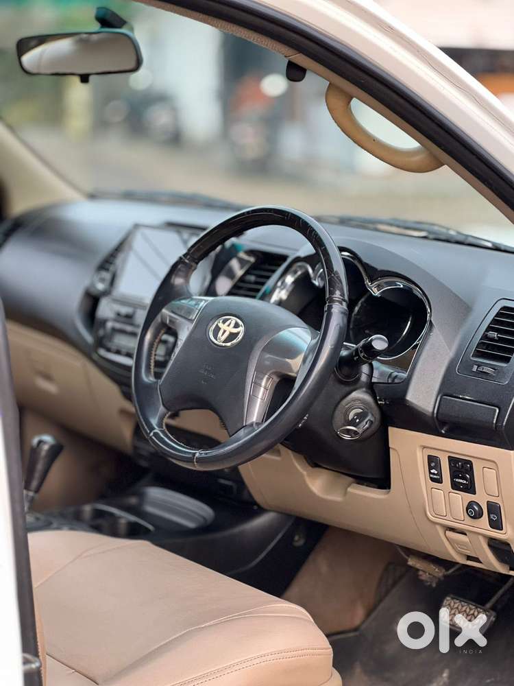 Toyota Fortuner 3.0 4x2 Automatic, 2014, Diesel
