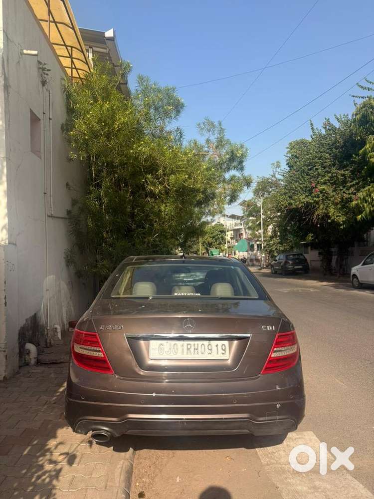 Mercedes-benz C-class 2014 Diesel 12600 Km Driven