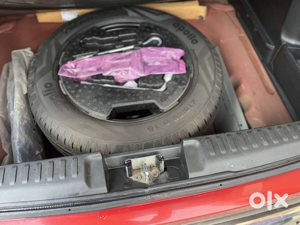 Maruti Suzuki Vitara Brezza Zdi+ Dual Tone Mt, 2017, Diesel