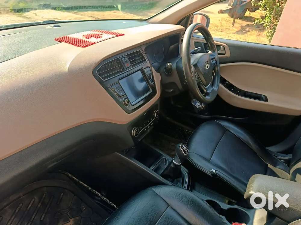 Hyundai Elite I20 2018 Diesel 80000 Km Driven