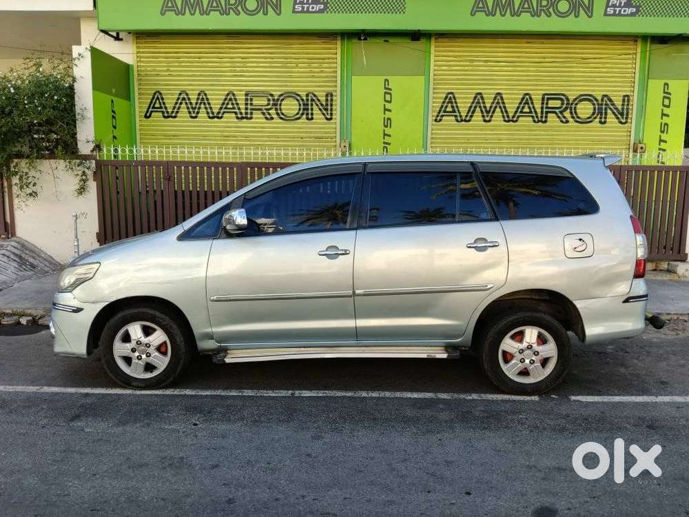 Toyota Innova 2.5 V 8 Str, 2007, Diesel