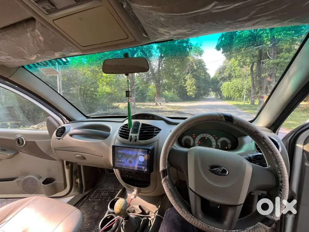 Mahindra Quanto 2013 Diesel Well Maintained
