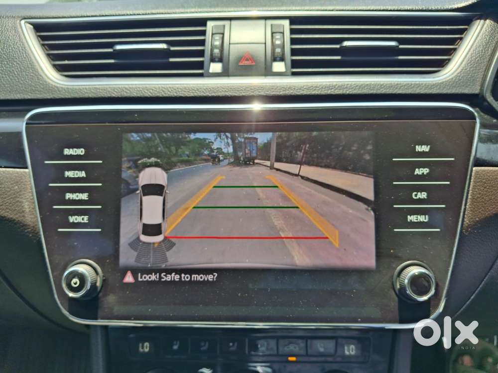 Skoda Superb 2.0 L&k Tsi At, 2019, Petrol