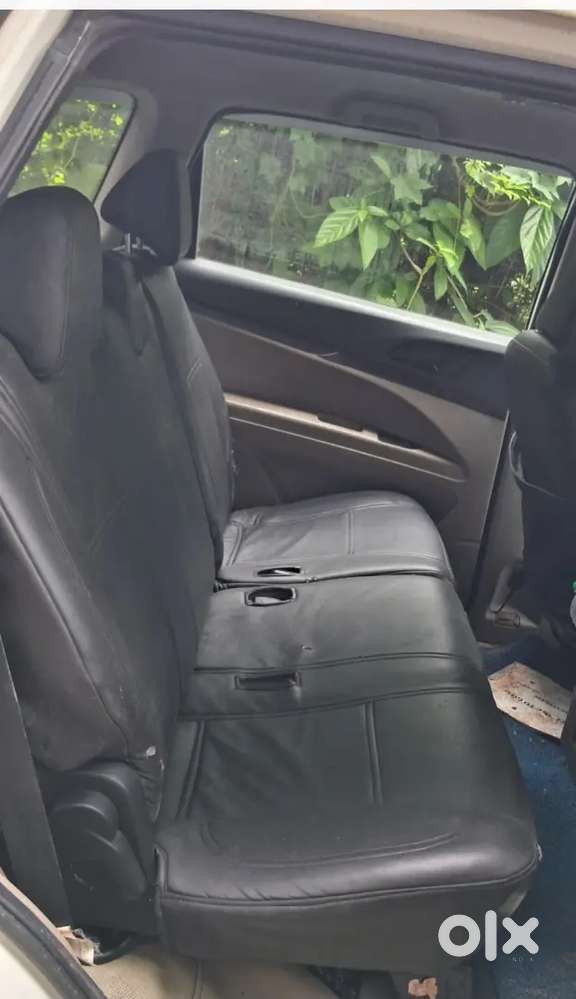 Mahindra Marazzo 1.5 2019