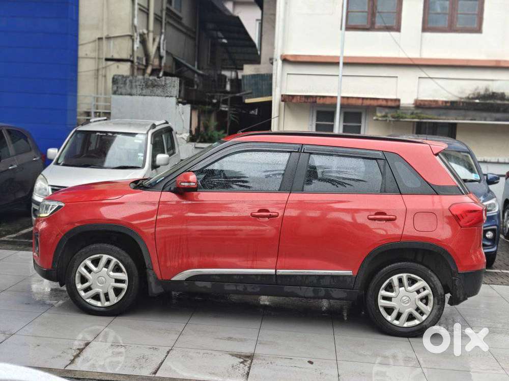 Maruti Suzuki Brezza 1.5 Vxi Smart Hybrid, 2022, Petrol