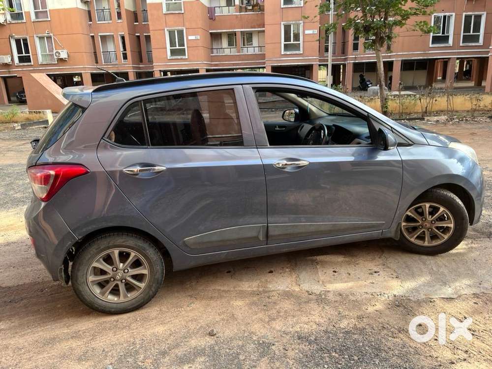 Car rental Tours & Travel 1786273741