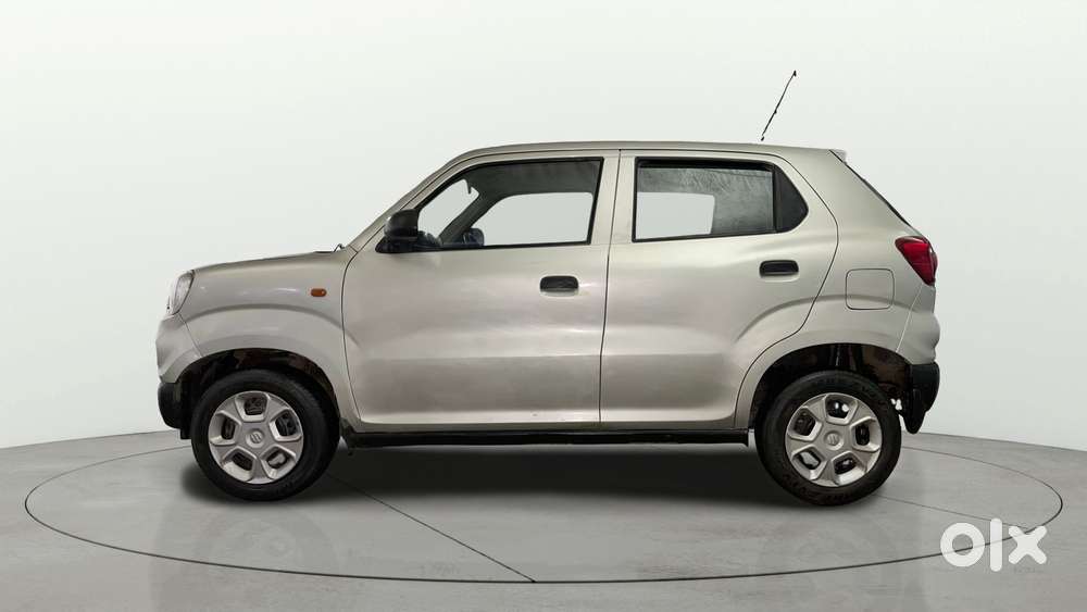 Maruti Suzuki S-presso Vxi Opt, 2021, Petrol