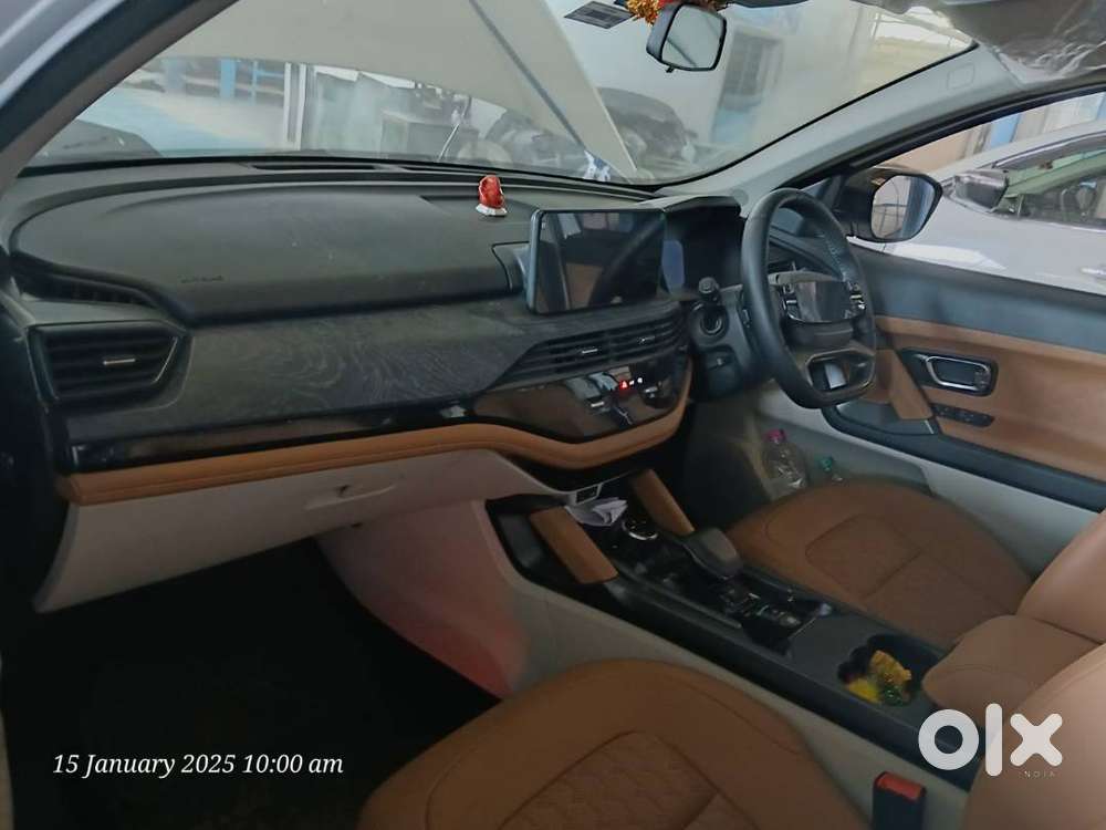 Brand New Cindition Tata Safari Less Driven