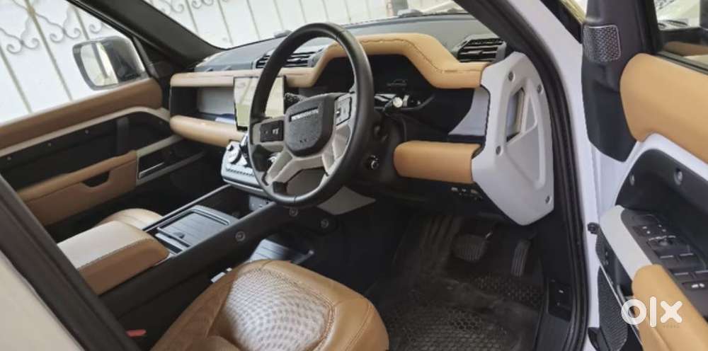 Land Rover Defender 3.0 L 110 Hse, 2023, Diesel