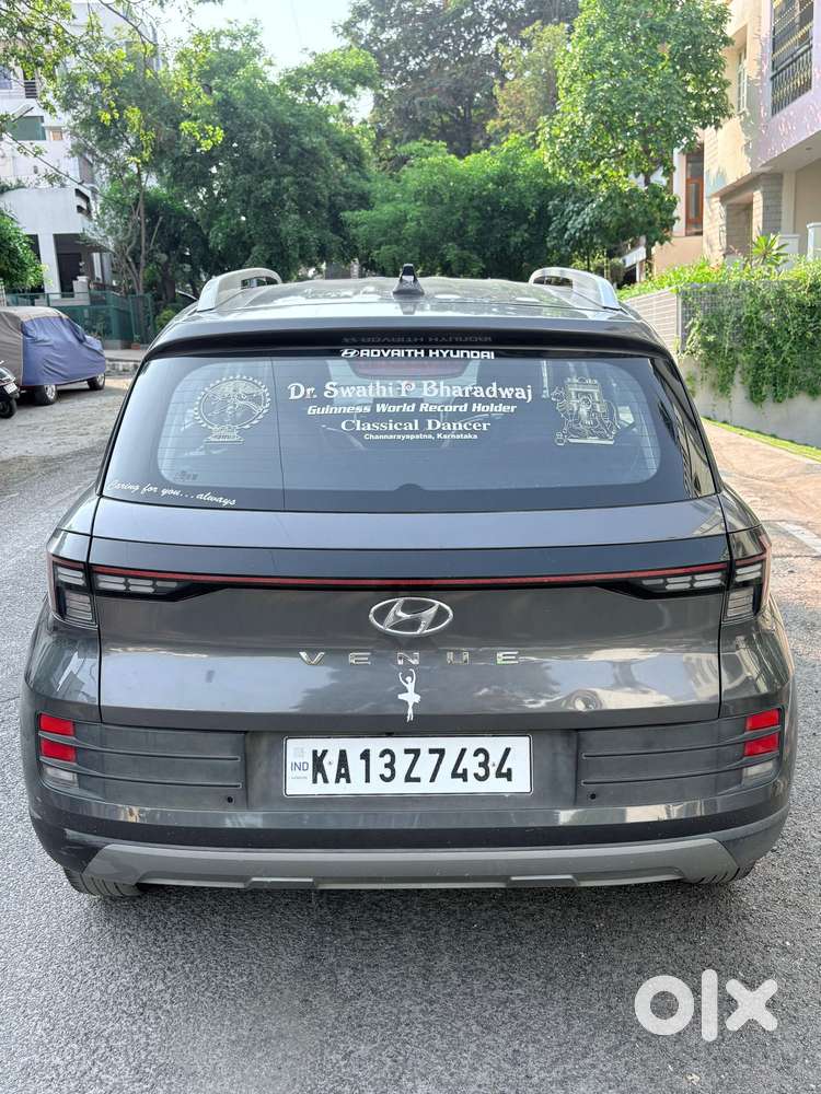 Hyundai Venue Sx (o) Mt 1.0 Turbo, 2023, Petrol