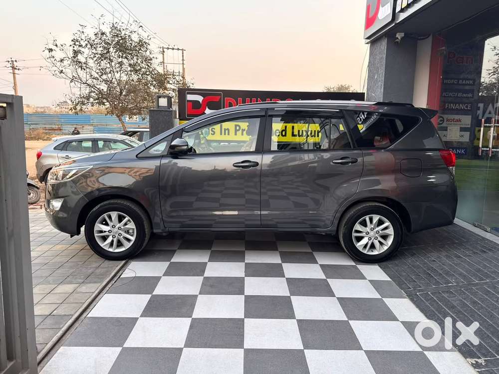 Toyota Innova Crysta [2020-ongoing] 2.4 Gx At 8 Str, 2020, Diesel