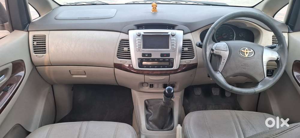 Toyota Innova 2012-2013 2.5 Vx (diesel) 8 Seater, 2012, Diesel