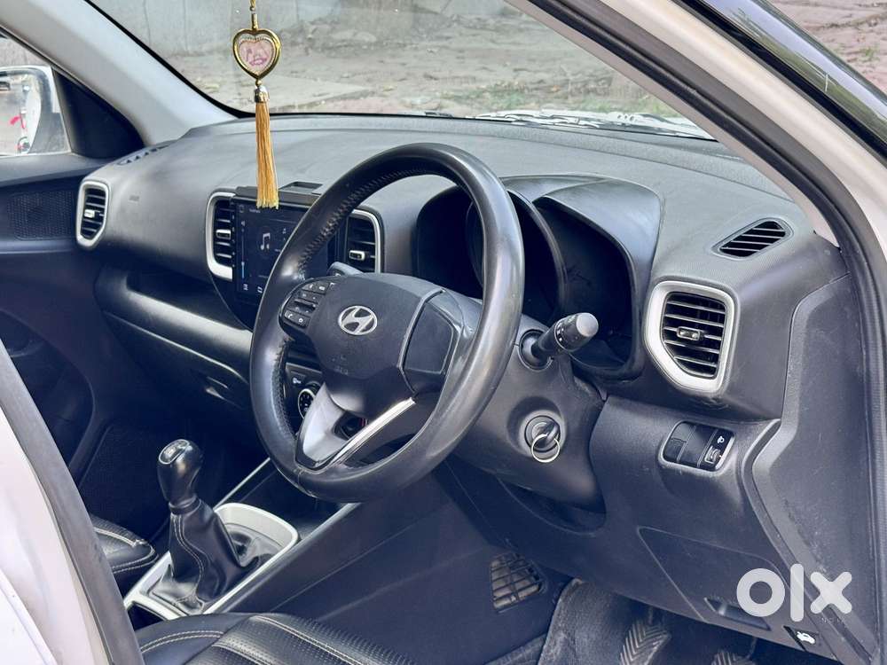 Hyundai Venue S 1.2 Petrol, 2020, Petrol
